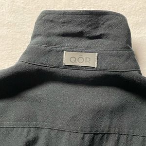 Merino Wool Qor Men’s Black Button Down